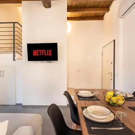 Naviglio Apartment