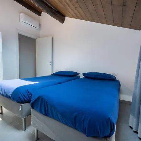 Naviglio Apartment *