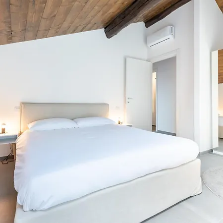 Apartment Naviglio Robecco sul Naviglio
