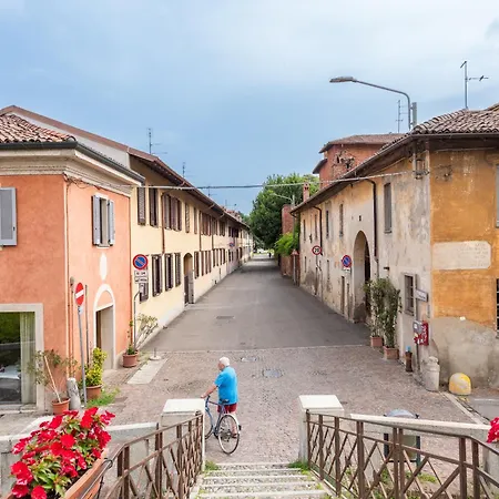 Naviglio *